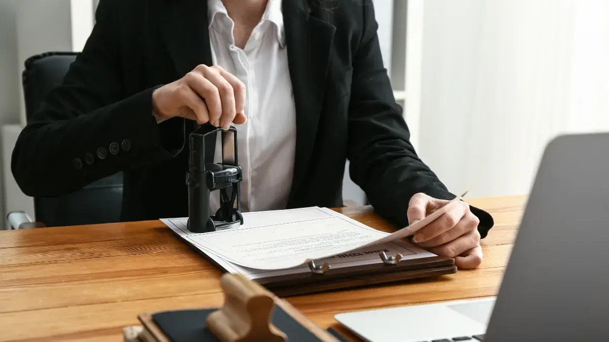 Jak legalnie sprzedawać własne warzywa i owoce w Polsce? Poradnik dla osób prywatnych